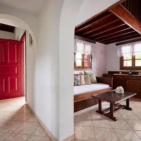 Afionas Holiday home