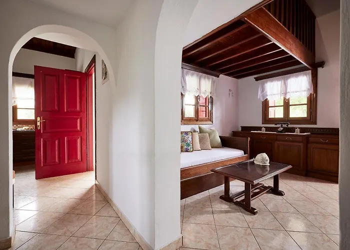 Afionas Semesterbostad